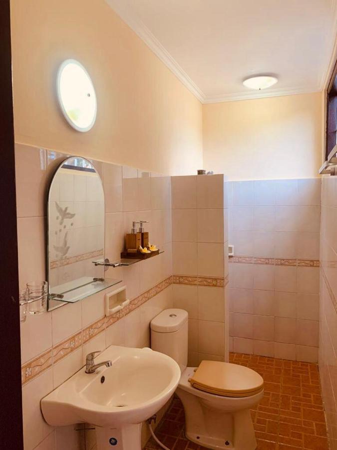 Ungasan Giri'S Villa Jimbaran מראה חיצוני תמונה