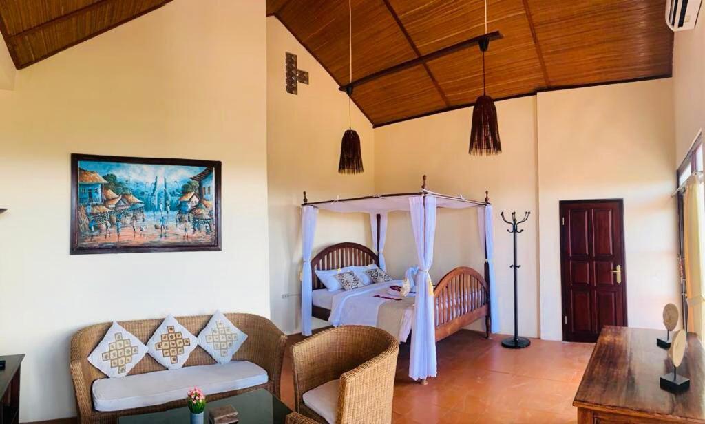 Ungasan Giri'S Villa Jimbaran מראה חיצוני תמונה